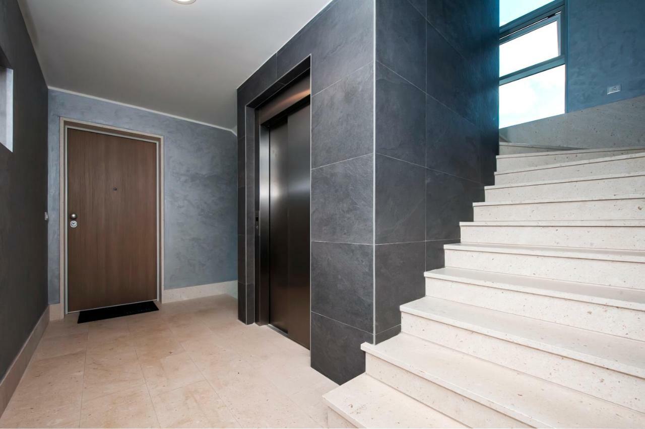 The Q Superior - A Penthouse With Jacuzzi And Sauna Rovinj Buitenkant foto